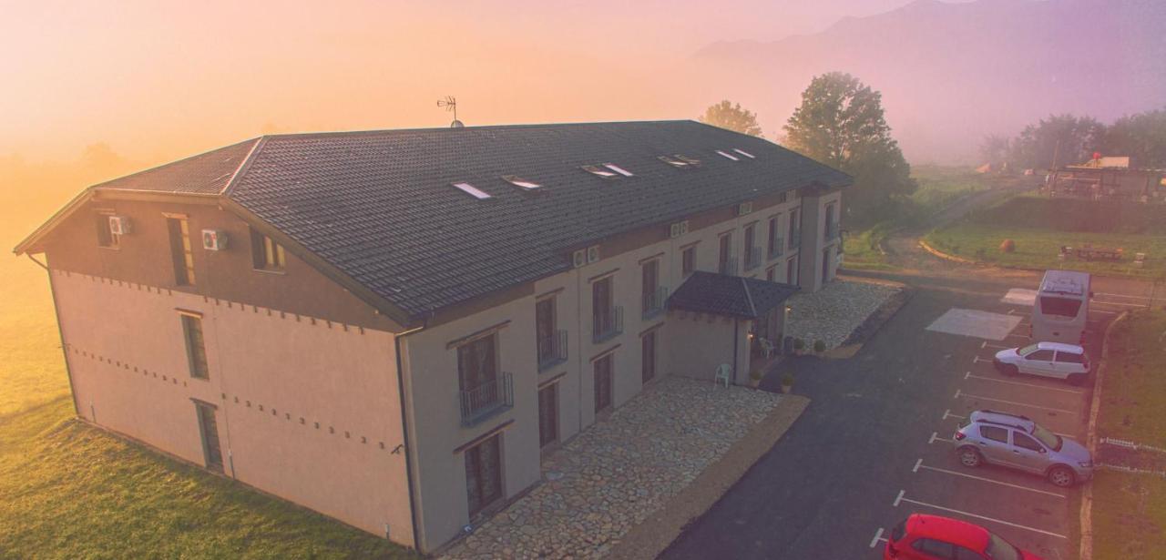 Resort Big House Plitvicka Jezera Licko Petrovo Selo Luaran gambar